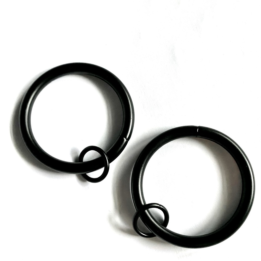 METAL CURTAIN RINGS